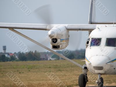 Airplane Airplane