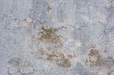 The old cracked wall