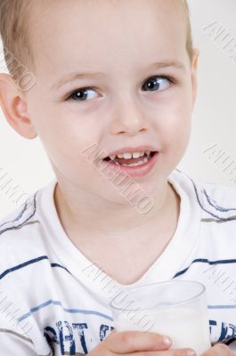 healthy boy with milk