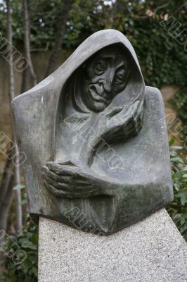 witch sculpture witch sculpture