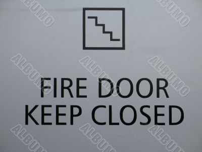 fire door keep closed sign