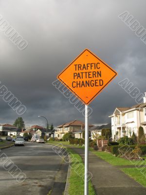 traffic pattern changed sign