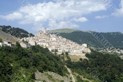 Castel del Monte, panoramic view Castel del Monte, panoramic view