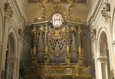 L`Aquila - Organ in the San Bernardino church L`Aquila - Organ in the San Bernardino church