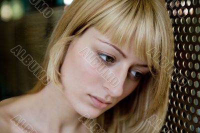 Paris Hilton look-a-like in thoughts Paris Hilton look-a-like in thoughts