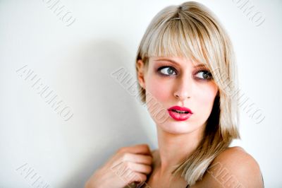Paris Hilton look-a-like looking surpirised Paris Hilton look-a-like looking surpirised