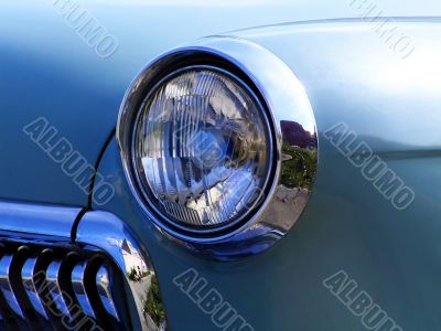 Automotive head lamp