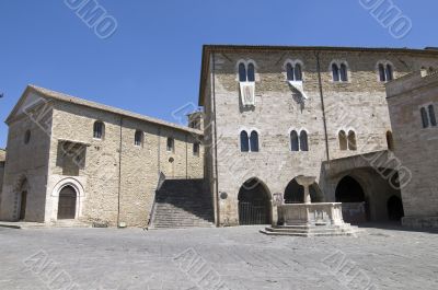 Bevagna - Medieval buildings in the main square