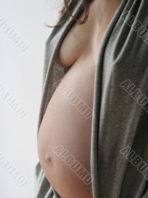 a young, healty and slim female pregnant