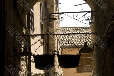 Spello - Two hanged pots Spello - Two hanged pots