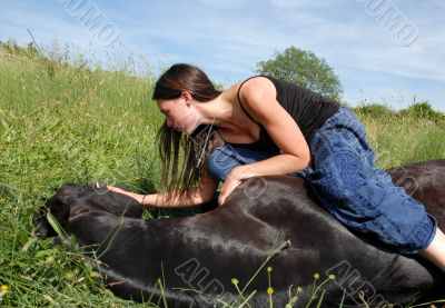 horse laid down and teen