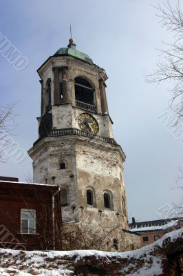 Time destroys castles