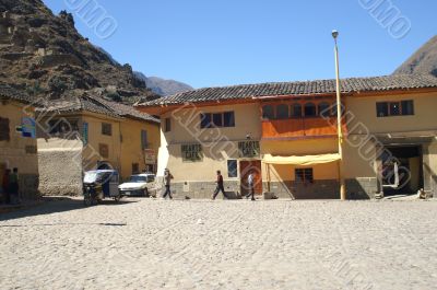 ollantaytambo old inca town