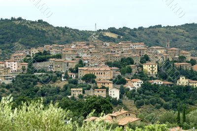 Panoramic view of Seggiano, in Tuscany Panoramic view of Seggiano, in Tuscany