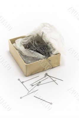 Box with stickpin
