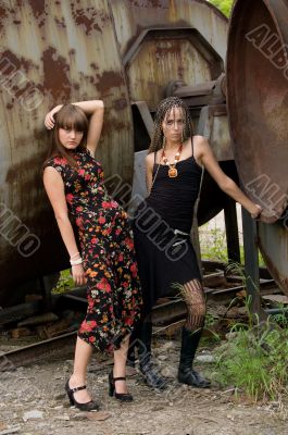 two fashion girls two fashion girls