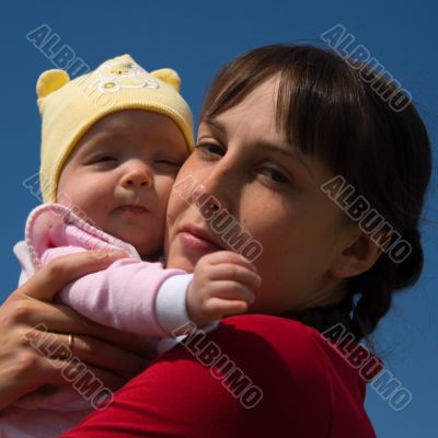 Baby with mom