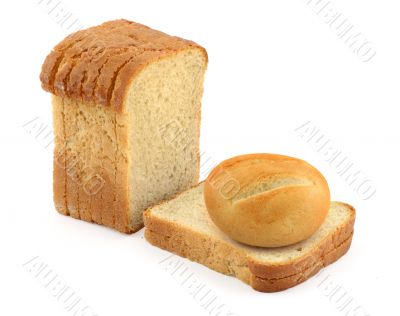 bun and toast bread