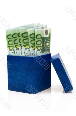 Dark blue box with euros