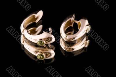 ear ring macro on black