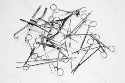 Surgery instruments