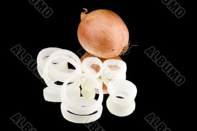 cutting onion