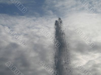 water fountain flowing