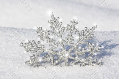 silver snowflake shinning
