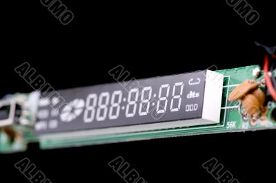 plate on black with display