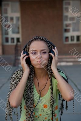 girl in headphones