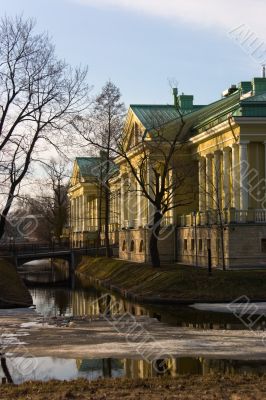 Spring. Park. Palace