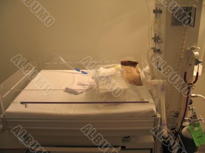 hospital baby bed