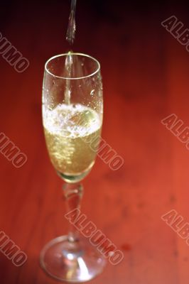 liquor-glass liquor-glass