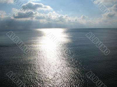 Sunlight path on a sea surface
