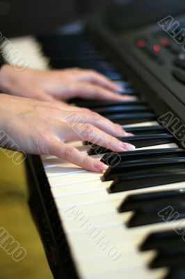 play on piano play on piano