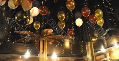 balloons balloons