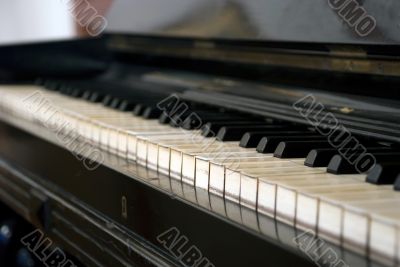 piano