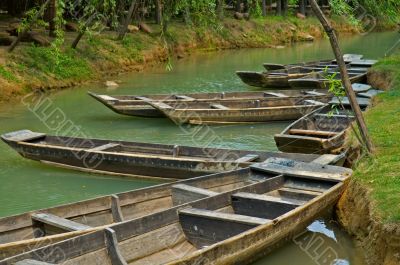 Rowboats Rowboats