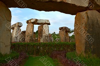 Little Stonehenge