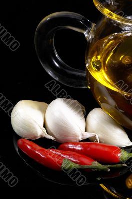 garlic extra virgin olive oil and red chili pepper