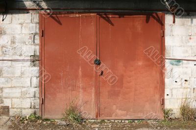 Garage gate