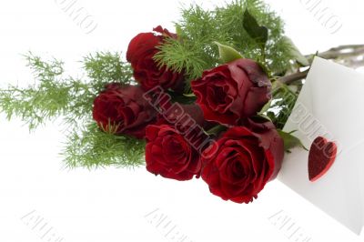 red roses with envelope and heart red roses with envelope and heart