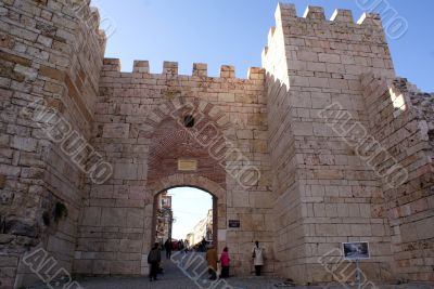 Saltanat gate Saltanat gate