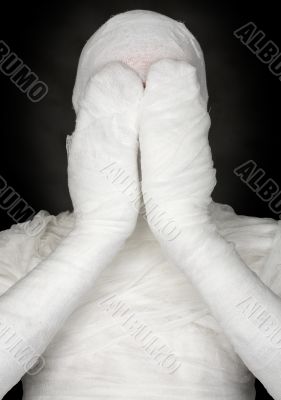 See no evil, say no evil, hear no evil