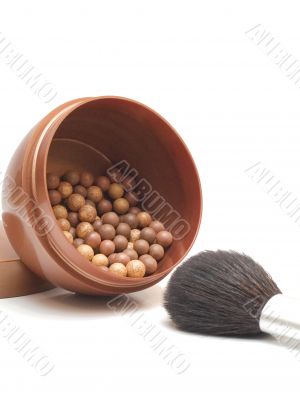 Compact rouge Compact rouge