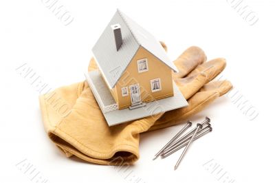House, Gloves and Nails House, Gloves and Nails