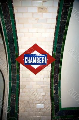 name of station chamberi