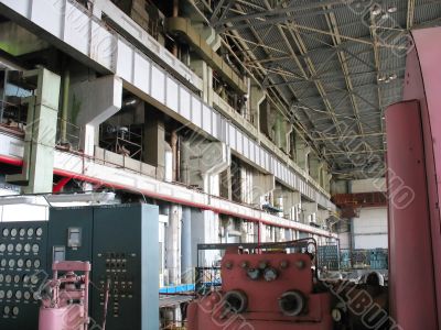 Machinery, tubes and steam turbines inside power plant