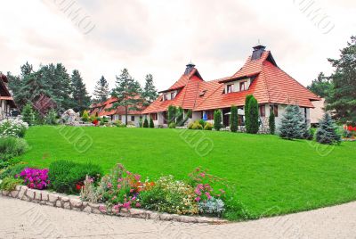 Cottage village - lawn