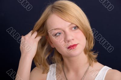To correct a hairdress To correct a hairdress